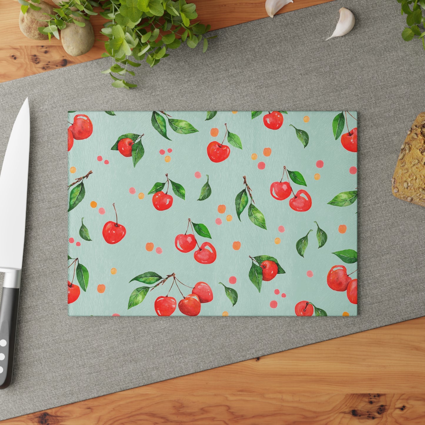 Charming Cherry Glass Cutting Board - Perfect for Culinary Creations and Gifts